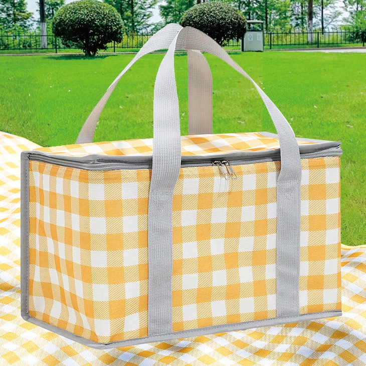 Large Insulated Picnic Bag – Oxford Thermal Tote (Plaid & Leaf Prints)