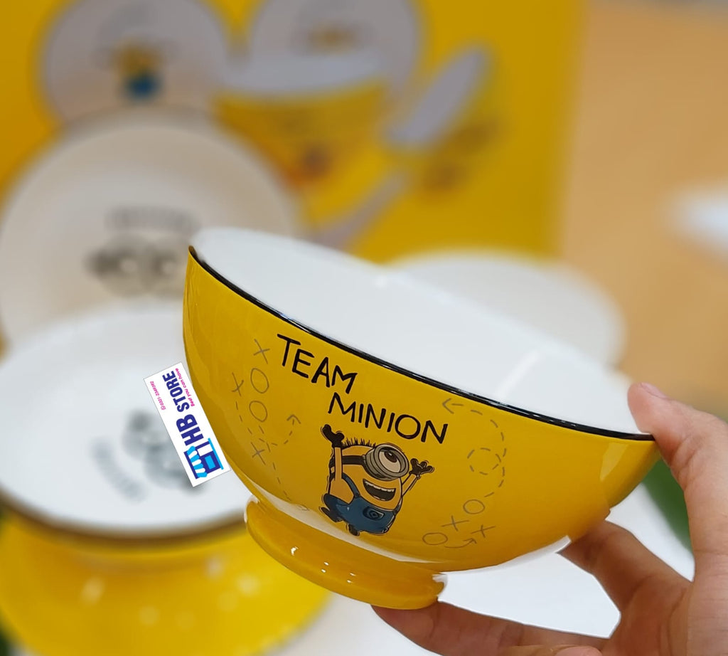 Official Minions "Stuart" Ceramic Dinnerware Set