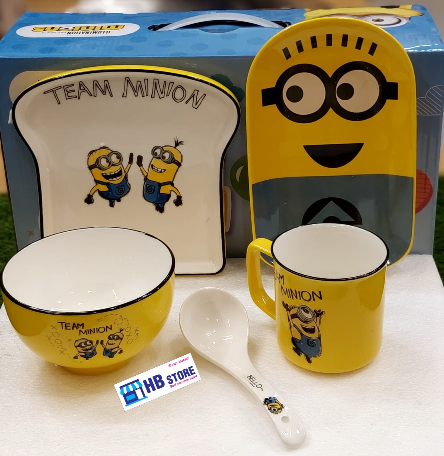 Official Minions "Team Minion" Ceramic Dinnerware Set